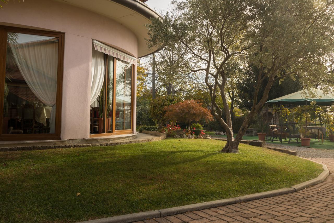 Albergo Etrusco Calusco d'Adda Buitenkant foto